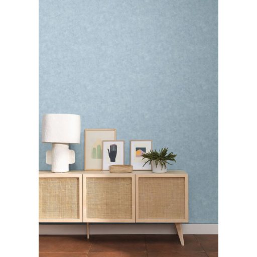 Betonhatású enyhén texturált minta gyönyörű effektek viharkék tónus tapéta