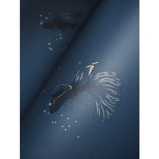 Caselio The Place to Be(d) 101756120 SWIM & CHILL Natur fátyolhalak petrolkék sötétkék arany tapéta