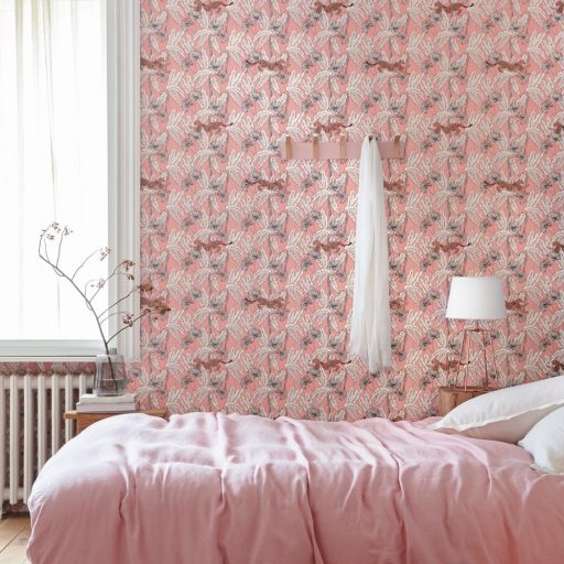 Caselio The Place to Be(d) 101774001 FANTASY WORLD Natur Organikus minta leopárdokkal barack fehér fekete aranybarna/rézszín tapéta