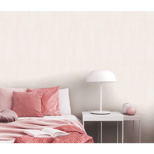 Rovátkolt (csíkos) struktúrájú egyszínű krém/bézs tónus tapéta