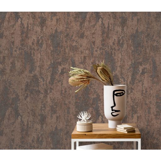 Kopott betonfal kifinomult megjelenítése elegáns fémes csillogás barna és fekete tónusok tapéta