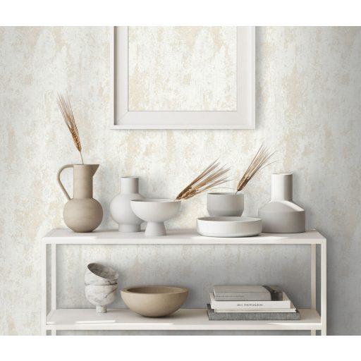 Kopott betonfal kifinomult megjelenítése elegáns fémes csillogás krémfehér és bézs tónusok tapéta