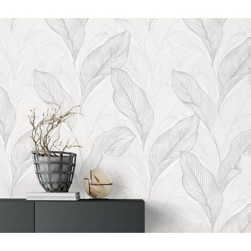Grafikus megjelenítésű erezett csillogó levélminta krémfehér világos szürkésbézs és szüstszürke tónus fémes hatás tapéta