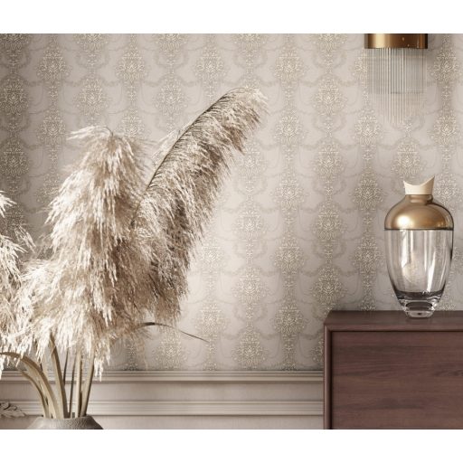 Finoman kidolgozott klasszikus barokk díszítőminta bézs szürke és ezüst tónus tapéta