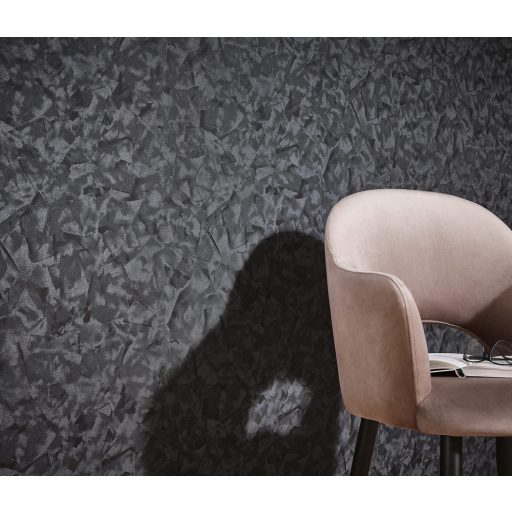 Modern ecsetelt vakolathatású minta sötétszürke fekete és ezüst tónus fémes hatás tapéta