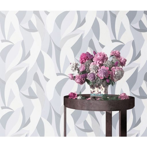 Absztrakt levélmintára emlékeztető grafikus design fehér szürke és ezüst tónus fémes hatás tapéta