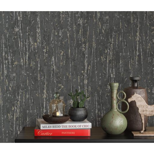 Karcolt betonhatású strukturált minta szürke/sötétszürke aranysárga és ezüst tónus fémes hatás tapéta