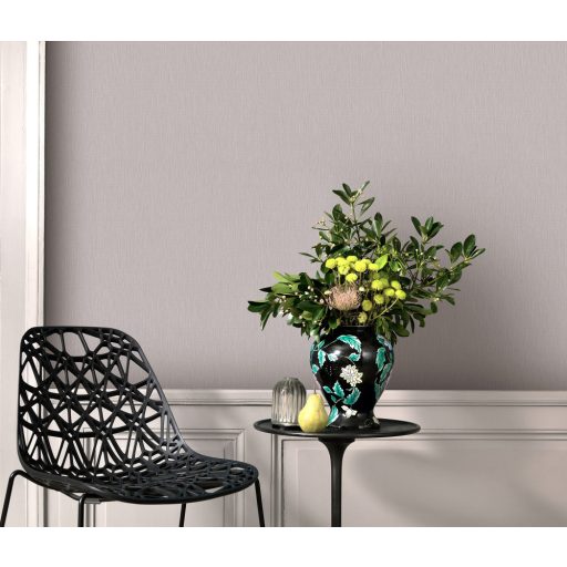 Finoman strukturált vonalkázott egyszínű minta szürkésbézs/szürkésbarna tónus csillámló hatás tapéta