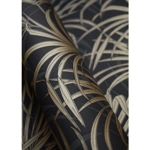 Az Art Deco az elegáns botanikai mintákról is szól - finom rajzolatú pálmalevelek antracitszürke fekete és arany tónus fémes fény tapéta