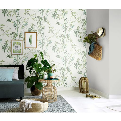 Akvarell megjelenésű filigrán bambusz ágak és levelek fehér zöld és sárgászöld/olívzöld tónusok tapéta