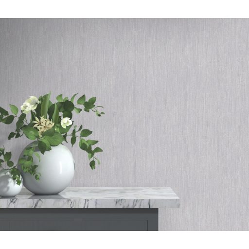 Finom vonalstruktúrájú fémes hatású egyszínű minta világosszürke és szürke tónus enyhe fény tapéta