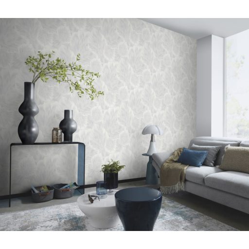 Anyagában mintás kifinomult és harmonikus 3D levélmotívum fehér/törtfehér és fehérezüst tónus finom csillogás tapéta