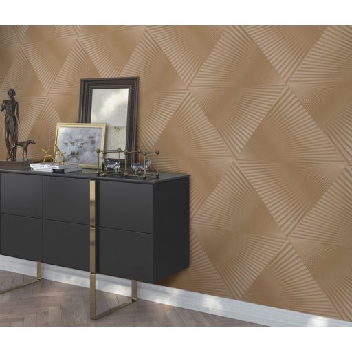 Legyezőszerűen megformált nagyléptékű háromszögek 3D mintája arany tónus finom mintafény tapéta