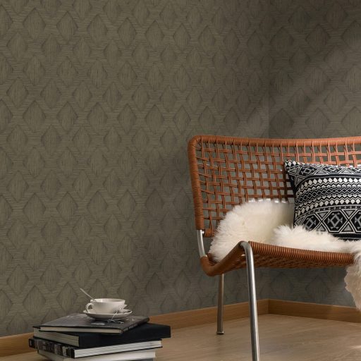 Rombusz és halszálka mintázat találkozása - texturált geometriai elegancia olajzöld és földes barna tónus tapéta