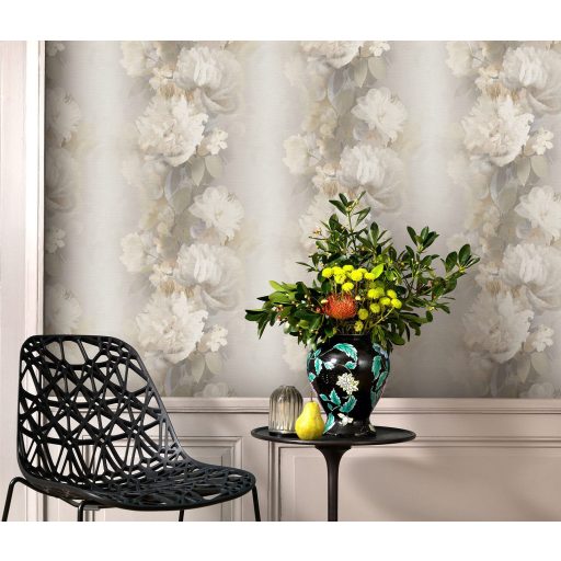 Álmodozva lebegő akvarell peóniák finom textil háttéren krémfehér pezsgő szürkészöld drapp és bézs/szürkésbézs csillogó hatás tapéta