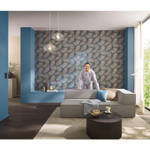 Ívelt sávokból építkező mozgás illúziót keltő dinamikus 3D minta sötétkék és arany tónus fémes hatás tapéta