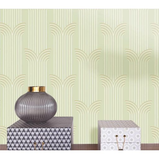 Elegáns és merész Art deco dekoráció csíkok és íves formák használatával mandulatöld krém és arany tónus fémes hatás tapéta