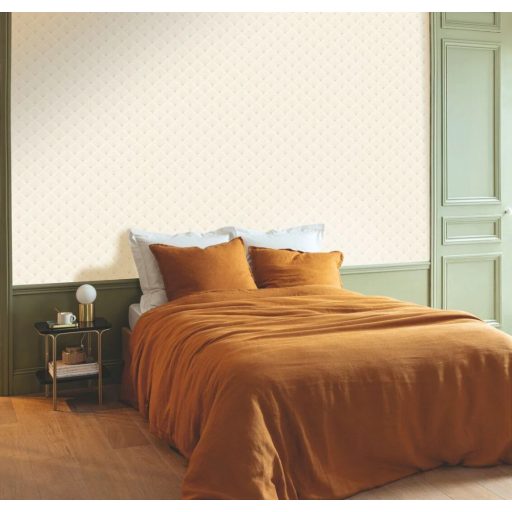 Finom Art deco design kis rombuszokba zárt legyező mintával íriszfehér és arany tónus fémes hatás tapéta