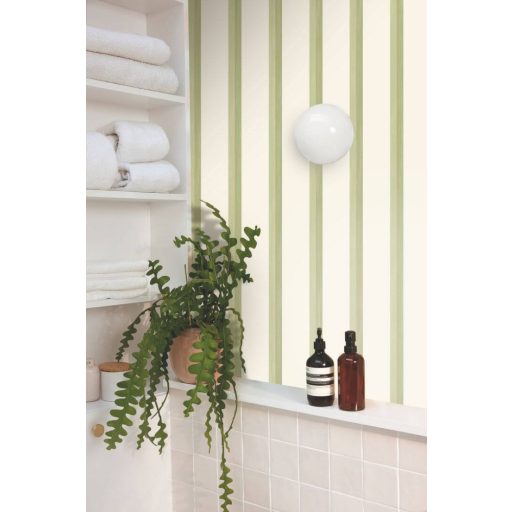 Kéttónusú vonalazású arany díszítésű izgalmas csíkos minta krémfehér mohazöld világoszöld és arany tónus tapéta