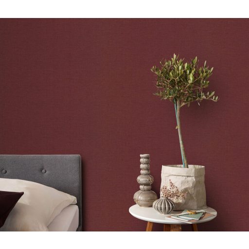 Homogén és részletgazdag egyszínű keresztirányú szövésminta sötét borvörös tónus tapéta