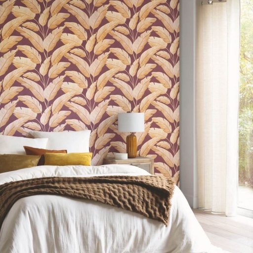 Festett hatású botanikailag hiteles banánlevelek XXL mintája bordó/lila/szilvaszín krém bézs és meleg barna tónus tapéta