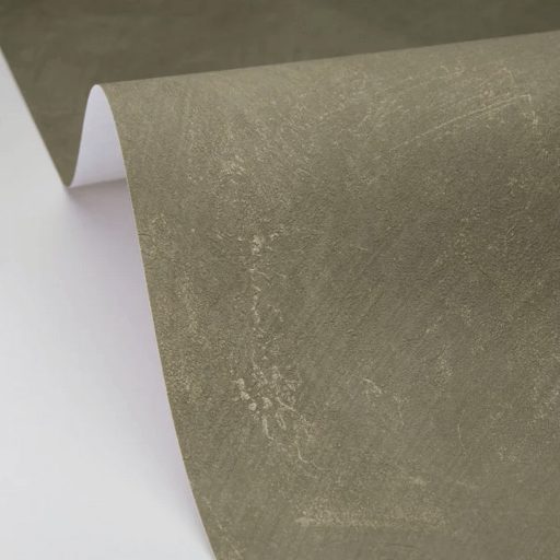 Természetes mész hatású texturált diszkrét fémes minta khakizöld és arany tónus tapéta