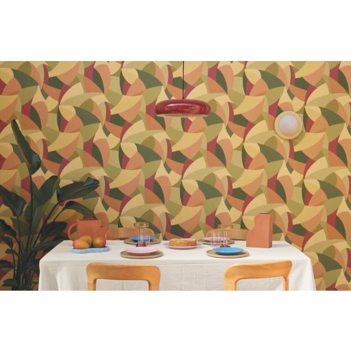 Művészi karakter és modern ritmus - patchwork minta sárga narancs bordó zöld bézs és törtfehér tónus tapéta