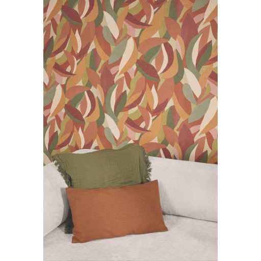 Absztrakt művészi levelek dinamikus és karakteres mintája krémfehér terrakotta olívzöld és mustársárga tónus tapéta