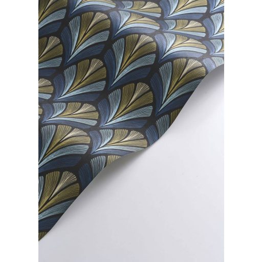 A híres kabaré ihlette organikus geometrikus art deco design antracit viharkék ezüstös-kék ás arany tónus fémes irizáló hatás tapéta