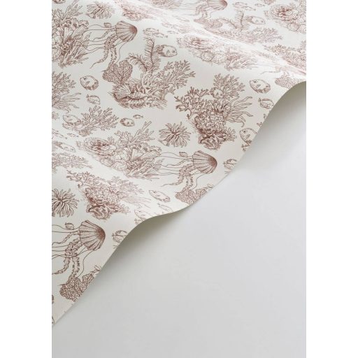 Egzotikus halaktól hemzsegő korallzátony toile de Jouy textil alapon krémfehér és rákvörös/barnásvörös tónus tapéta