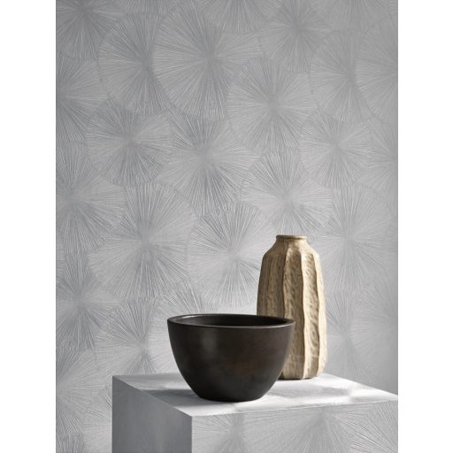 Dinamikus a nap sugaraira emlékeztető grafikus minta szürke és ezüstszürke tónus finom mintafény tapéta