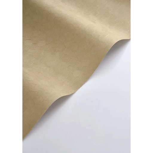 Méhsejtek geometriai tökéletessége - szabályos hatszögek fémes irizáló mintája teveszín karamell és bézsarany tónus tapéta