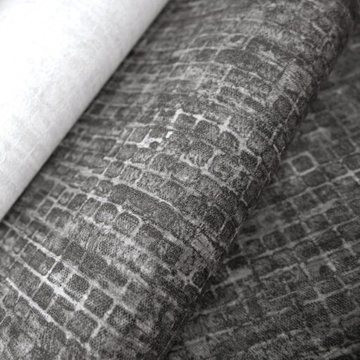 Kopott szőnyegre emlékeztető szabálytalan változatos árnyalatú négyzetek mintája fekete szürke és antracit tónus tapéta