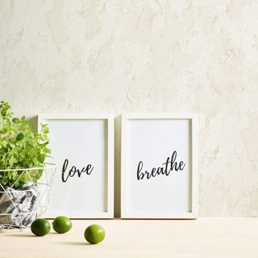 Finom márvány/beton hatású strukturált minta krém és lágy bézs tónus tapéta