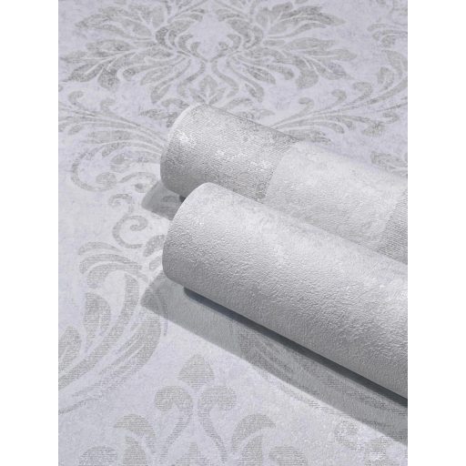 Shabby Chic a kopottas elegancia stílusában barokk díszítőmotívum világosszürke és szürke tónus fémes mintarészletek tapéta