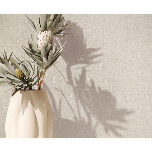 Fémes elemekkel díszített innovatív egyszínű textílminta bézs/világosbézs és gyöngyház tónus tapéta