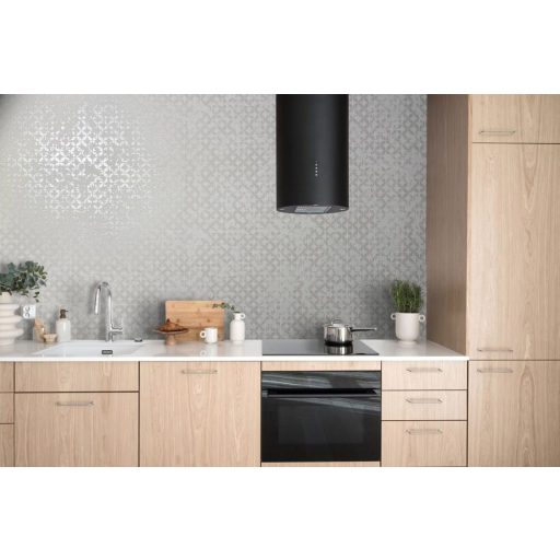 Stilizált levelek strukturált koptatott felületen grafikai minta szürkésfehér világosszürke és ezüst fémes hatás tapéta