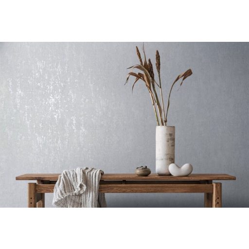 A Shabby sztárja! Fémes kiemeléssel díszített strukturált koptatott minta világosszürke és gyöngyház tónus tapéta