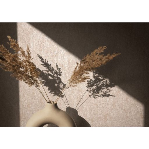 Loft stílusú strukturált beton mintázat bézs és világos narancs tónus tapéta