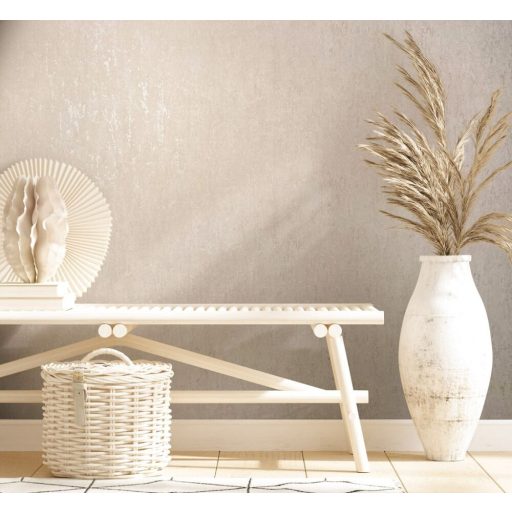 Loft stílusú fémes elemekkel díszített beton mintázat krém világosbézs és gyöngyház tónus tapéta