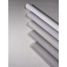 A fa természetes felületét idéző domborított bordázott textúrájú minta semleges fehér tónus tapéta