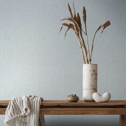 Finom szemcsés felületű egyszínű texturált minta kék szürkéskék és arany tónus finom mintafény tapéta