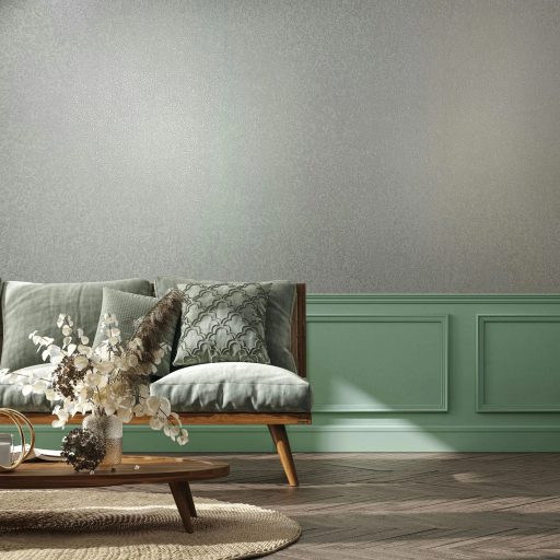 Barokk ihletésű indák és kacsos levelek - mint a brokát - dombornyomású mintája világosszürke és ezüstszürke tónus finom fény tapéta