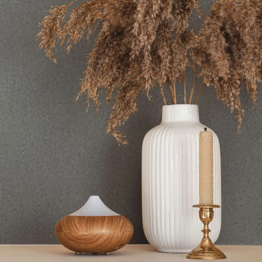 Szórt fémes hatású texturált minta antracitszürke tónus finom fény tapéta