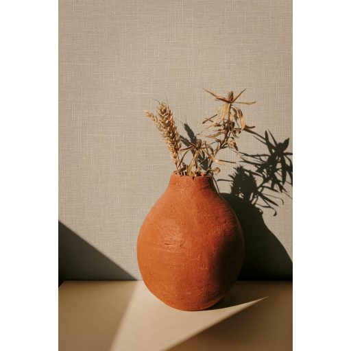 Minimál elegancia - textilhatású egyszínű minta meleg karamellbarna tónus tapéta