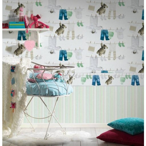 As-Creation Little Stars 35846-2  száradó ruhák és mackó fehér bézs kék mentazöld bordűr