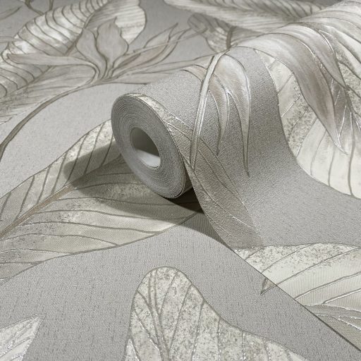 Botanikai illusztráció - nagyméretű trópusi levelek mintája szürke/szürkésbézs homokszín ezüst és aranybarna tónus fémes hatás tapéta