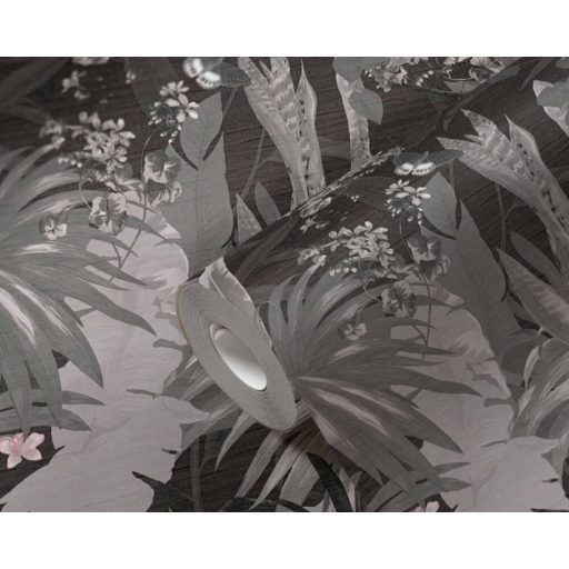 Lenyűgöző trópusi levelek és virágok pillangókkal szürke fekete fehér és rózsaszín tónus tapéta