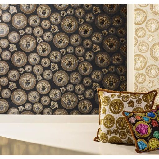 Görög mintakeretben ikonikus Versace - medúzaportrék fekete grafitszürke arany és bronzos-arany tónus tapéta