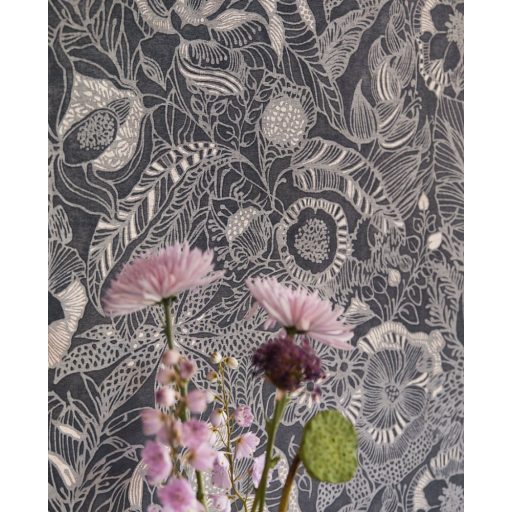 Eijffinger ENSO 386511  rusztikus virágok növények bézs fekete szürke csillogó fémes fény tapéta
